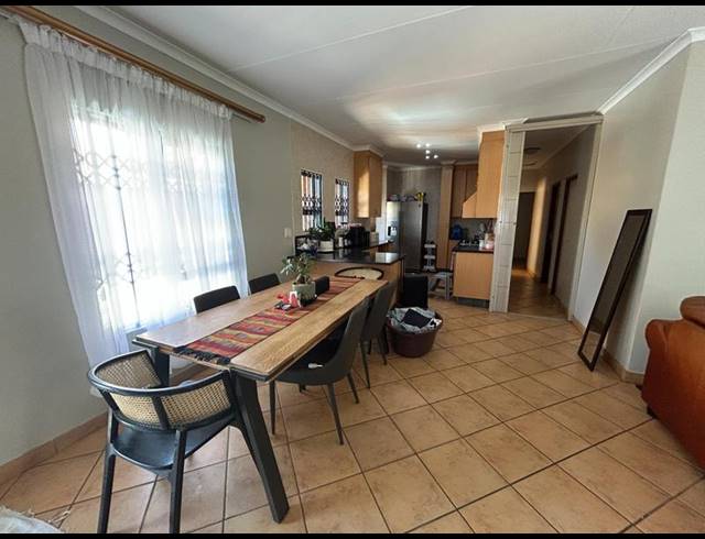 3 BEDROOM PROPERTY TO RENT IN KOSMOSDAL